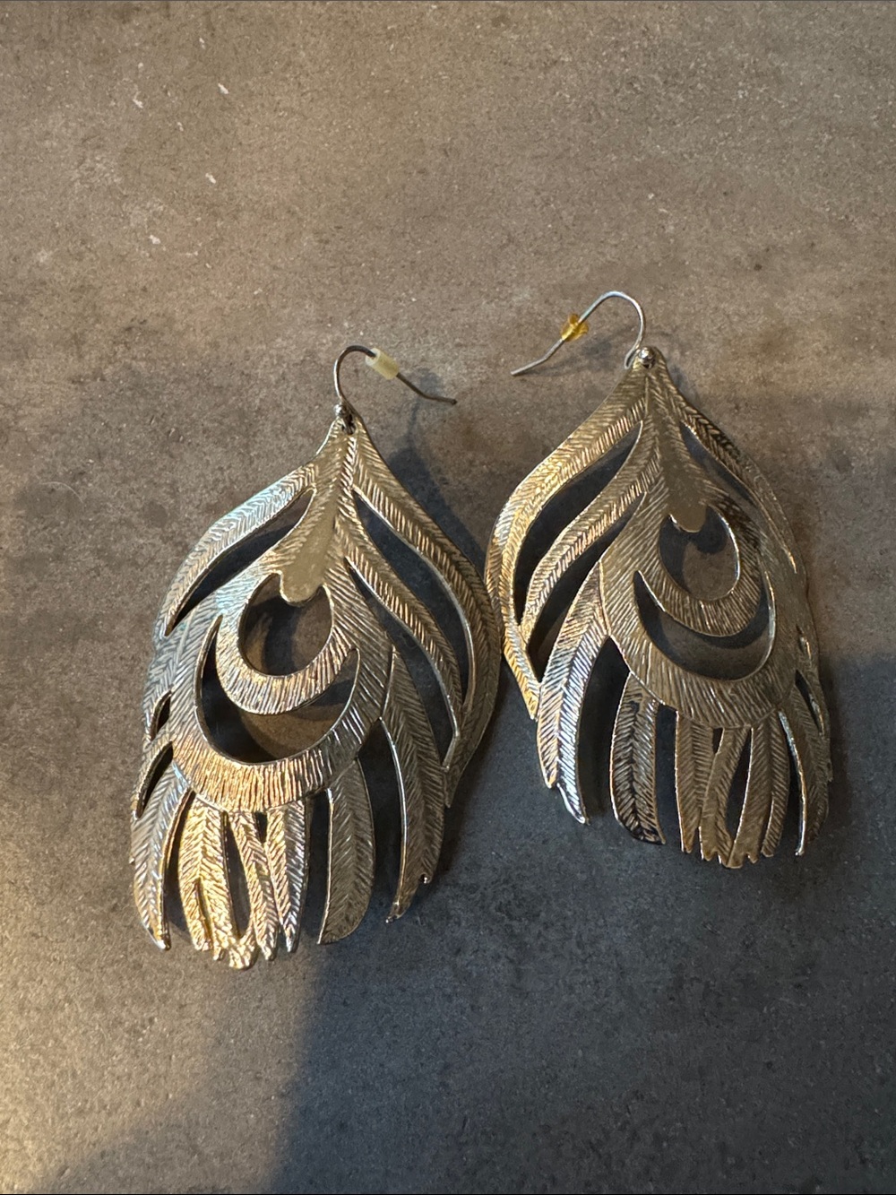 Kendra Scott Karina Feather Statement Earrings